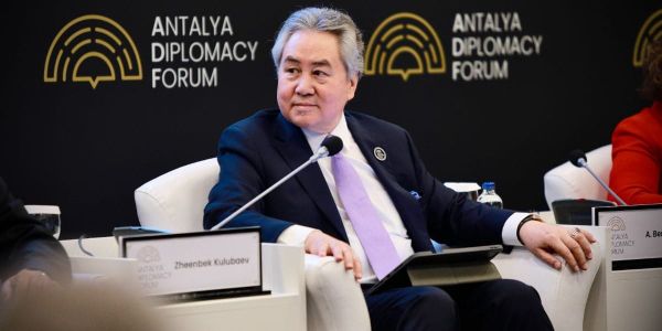Жээнбек Кулубаев 2026, Анталийский дипломатический форум, внешняя политика Кыргызстана, Центральная Азия 5+1, Организация тюркских государств, геополитика ЦА, новости МИД КР.