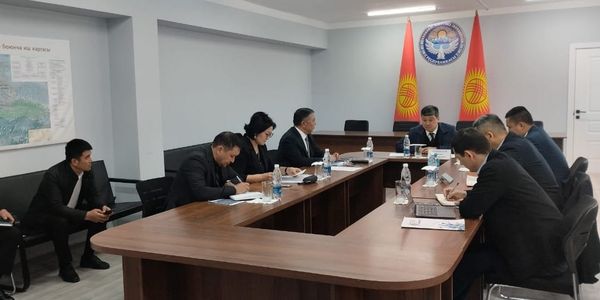 От «зеленых» идей к 200 инвестпроектам: Торобаев оценил потенциал Нарына и Иссык-Куля изображение публикации