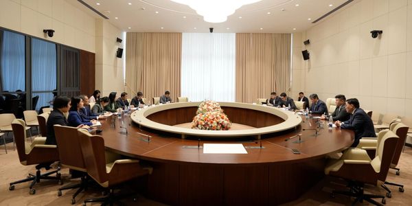 Китай и Кыргызстан запустят программу «250 производственных линий» для регионов изображение публикации