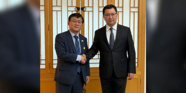 Кыргызстан и Корея подготовят соглашение по защите ледников к саммиту в Сеуле изображение публикации