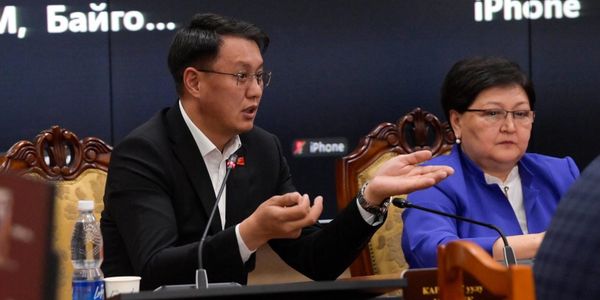 Жогорку Кенеш 2026, Минюст КР новости, Айбек Айдаров, закон об охране труда КР, законотворческая деятельность ЖК, Дастан Бекешев кодексы