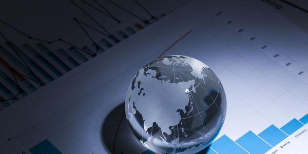 население планеты 2026, Кори Брэдшоу исследование, экологический след, ресурсы Земли, глобальное перенаселение