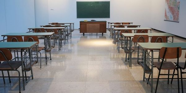 Мэрия Бишкека объявила тендер на «зеленую» модернизацию трех школ изображение публикации