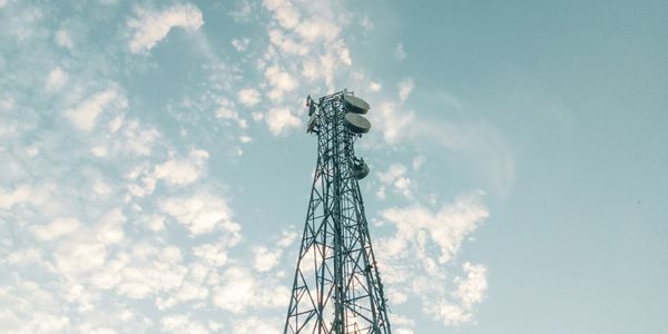 телеком-рынок Кыргызстана 2026, прогноз связи КР 2028, выручка мобильных операторов Кыргызстана, когда запустят 5G в Бишкеке, отчет Nexign телекоммуникации, MEGA Beeline O! статистика