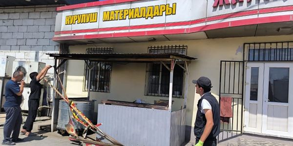 Рейды по рекламе в Оше: какие вывески попали под принудительный демонтаж изображение публикации