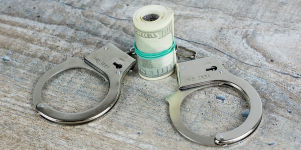 ГКНБ задержал двух граждан по подозрению в мошенничестве против иностранных инвесторов изображение публикации