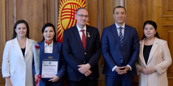 Встреча представителей Жогорку Кенеша и офиса ОБСЕ в Бишкеке