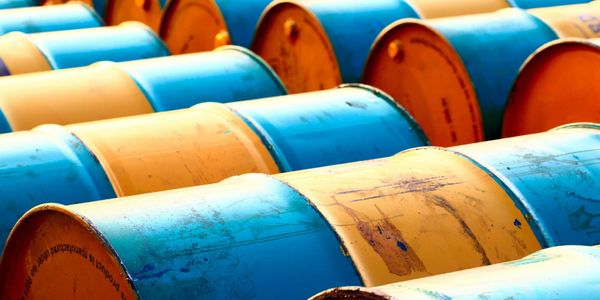 Казахстан снизил добычу нефти до 1.63 млн баррелей из-за атаки на КТК изображение публикации