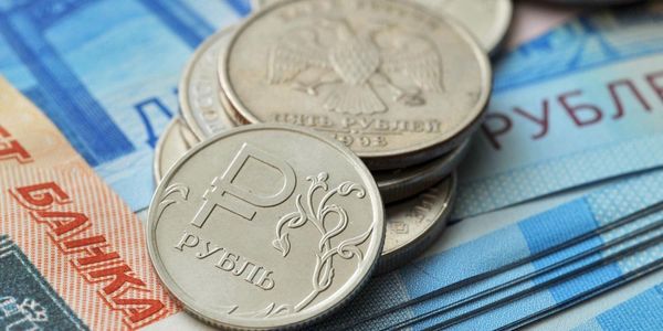 Банки ЕАЭС начали вводить комиссии за прием наличных российских рублей изображение публикации
