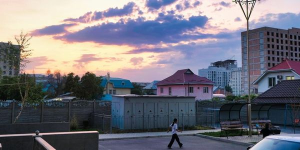 Быстрее всего росли ЖКХ и медицина: в 2025 году расходы КР на «социалку» превысили 212 млрд сомов изображение публикации
