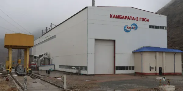 Камбар-Ата-2 новости 2026, мощность ГЭС Кыргызстан, Минэнерго КР, строительство гидроагрегата, дефицит электроэнергии, Economist.kg