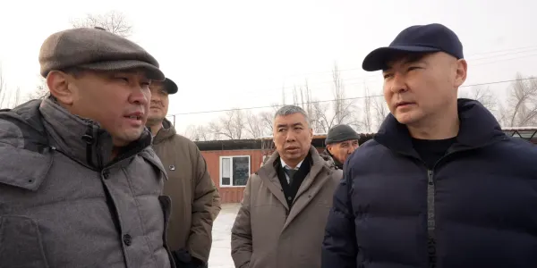 Туманбаев проверил деятельность «Дөөлөт курулуш» в Шопокове после жалоб дольщиков на 1 млрд