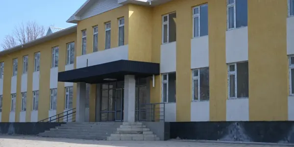 В Кыргызстане школы переходят на режим энергосбережения.