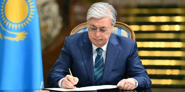 Токаев подписал закон о расширении союзнических отношений с Кыргызстаном изображение публикации