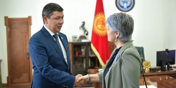 Мэрия Бишкека и ЕБРР обсудили проекты в сфере тепла, воды и транспорта изображение публикации