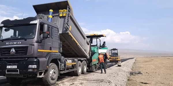 В Нарынской области заасфальтировали 5 км дороги Таш-Рабат изображение публикации