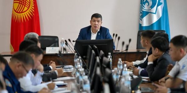 Мэр Бишкека поручил не допустить дефицита угля в отопительный сезон изображение публикации