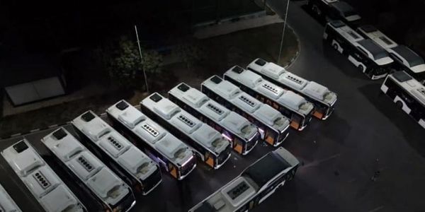На маршрут №53 в Бишкеке направили 12 новых автобусов Yutong изображение публикации