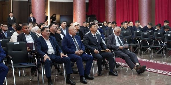 В Бишкеке избирательные участки к выборам оснастят генераторами и пандусами изображение публикации