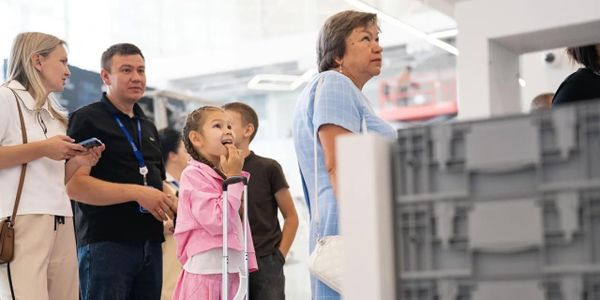 В Кыргызстане предлагают упростить выезд детей за границу с одним родителем изображение публикации