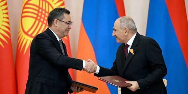 Кыргызстан и Армения подписали 10 документов — список изображение публикации
