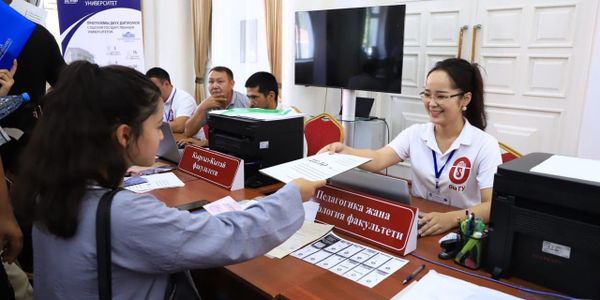 В КР предложили сократить почти втрое число специальностей в колледжах и вузах изображение публикации