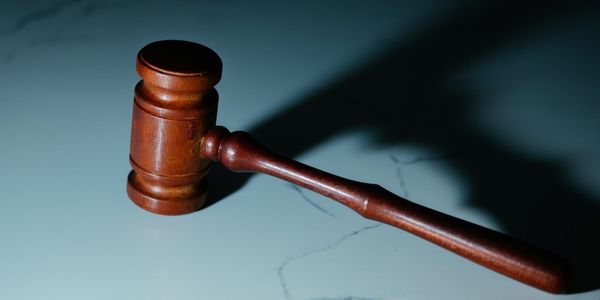 В КР предлагают удвоить судейский стаж для кандидатов в Верховный суд изображение публикации