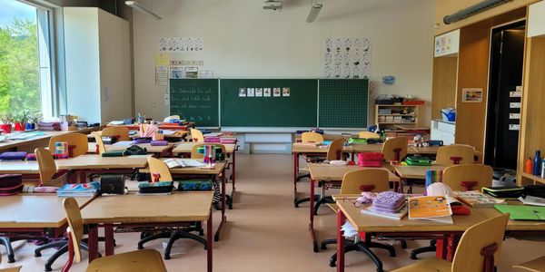 На образование приходится 34% рабочих мест в организациях Кыргызстана изображение публикации