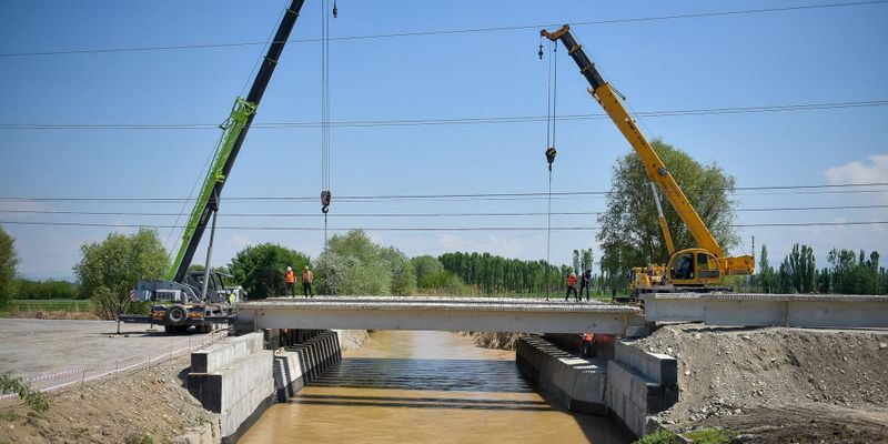 дорога Ош Кара-Суу ремонт, Садыр Жапаров Ошская область 2026, строительство дорог Кыргызстан, Минтранс КР Талантбек Солтобаев, новости логистики КР