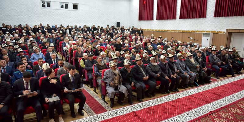 льготные кредиты КР, животноводство Алай, кредит на скот Кыргызстан, Садыр Жапаров Ош, финансирование фермеров КР, господдержка сельского хозяйства, новости экономики Кыргызстана.
