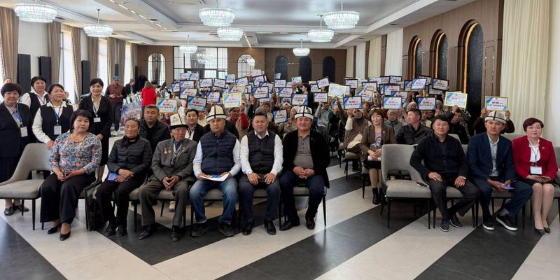 В Жети-Огузе 110 граждан получили по 150 тысяч сомов на развитие бизнеса изображение публикации