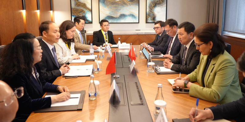 Кыргызстан расширит экспорт сельхозтоваров в Китай: подписано 17 протоколов