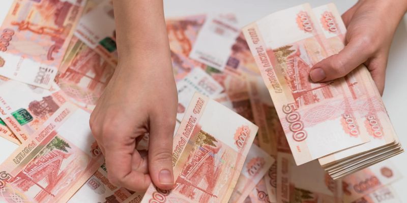 Миллионный долг по зарплате: как Минтруда помогло кыргызстанцу в РФ получить 1.3 млн рублей