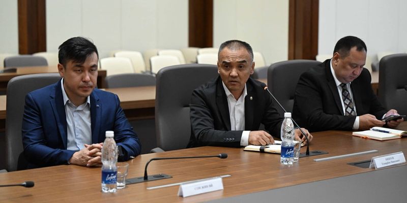 Иностранные инвесторы рассматривают проекты в СЭЗ «Каракол» и зеленой энергетике изображение публикации