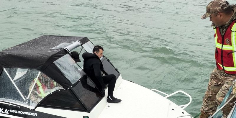 Со дна Иссык-Куля подняли 6 тысяч км сетей: в КР ужесточат наказание за браконьерство изображение публикации