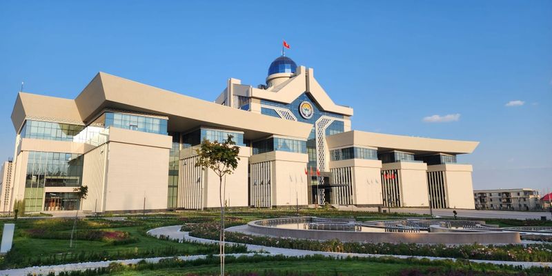 Главы правительств РФ, Узбекистана, Беларуси и Болгарии поздравили КР с Днем независимости изображение публикации