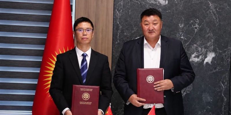 Минэнерго КР и китайская China Southern Power Grid изучат совместные проекты в энергетике изображение публикации