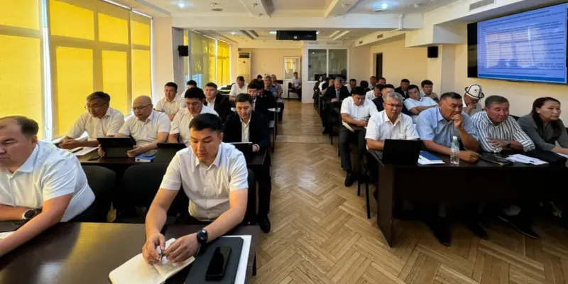 Минтранс Кыргызстана получил от кабмина оценку «отлично» за I полугодие изображение публикации