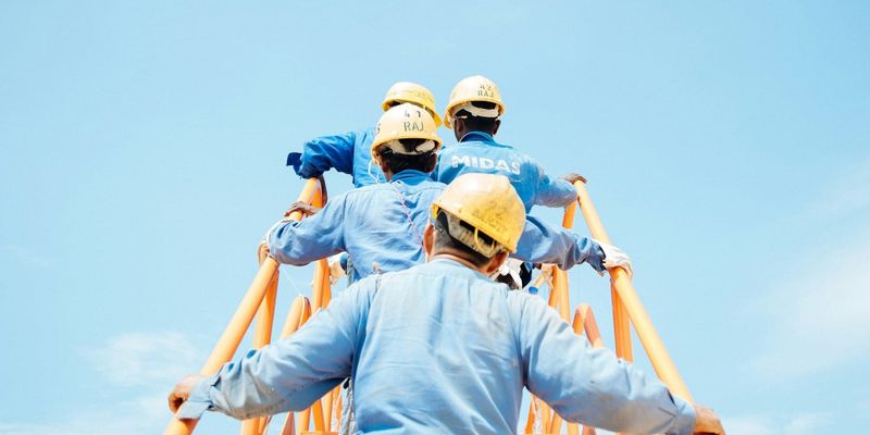 В Кыргызстане к 2031 году занятость может вырасти на 536 тысяч человек изображение публикации