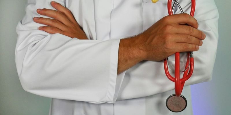 Бюджет медицины Кыргызстана: на что ушли 24.8 млрд сомов за полгода изображение публикации