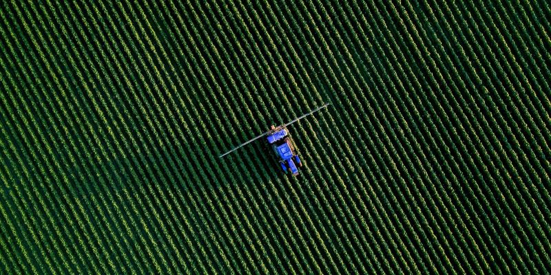 От комбайнов до микроавтобуса: для агроисследователей КР закупят технику на 90.3 млн сомов изображение публикации