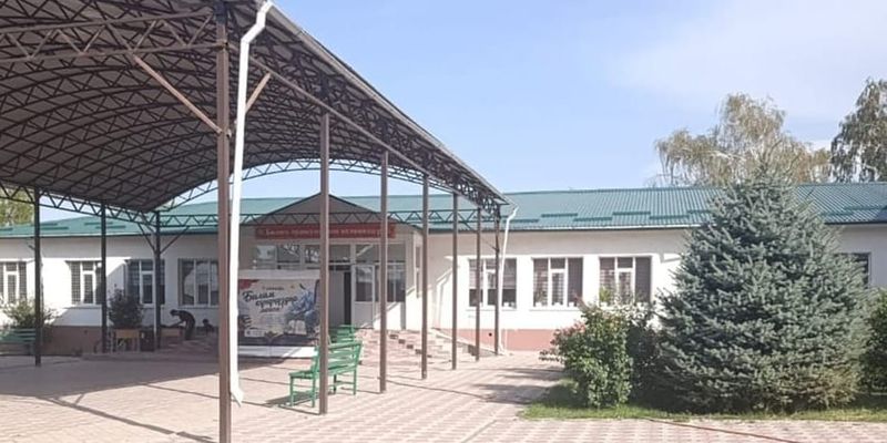 «Мертвые души» в Ысык-Атинской школе обошлись бюджету в 1.7 млн сомов изображение публикации