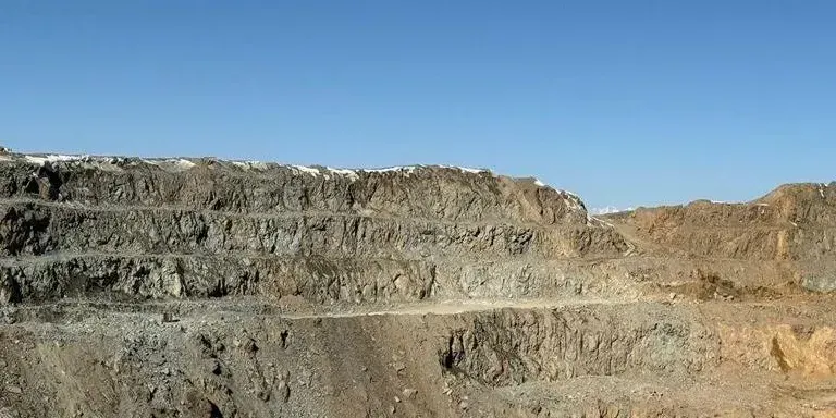 Индийская Deccan Gold начала производство золота на Солтон-Сары изображение публикации