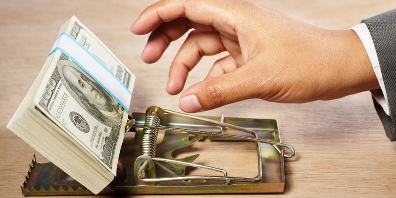 Из Молдовы в КР экстрадировали обвиняемого в мошенничестве с авто на 15 млн сомов изображение публикации