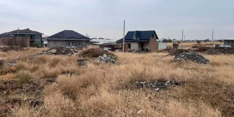 В жилмассиве Ак-Ордо выявили три незаконные стройки — материалы передали в милицию изображение публикации