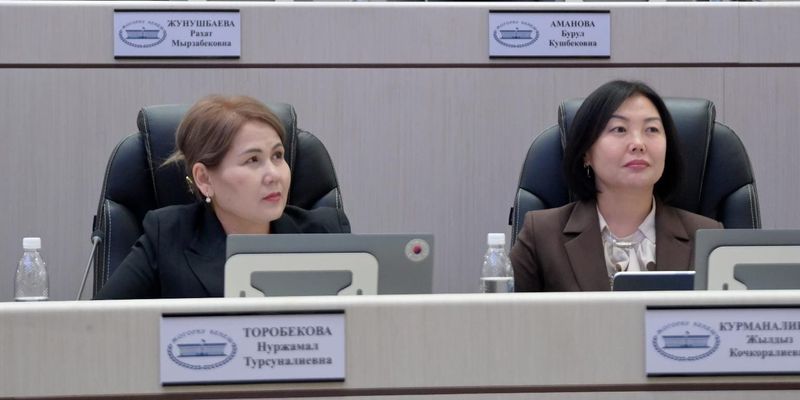 Звонки короче, но чаще: Жогорку Кенеш одобрил новые правила для заключенных изображение публикации