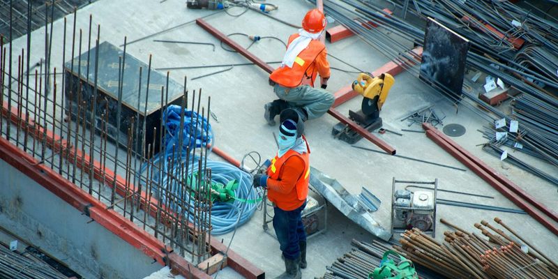Принять нельзя уволить: как изменился рынок труда Кыргызстана за полгода изображение публикации