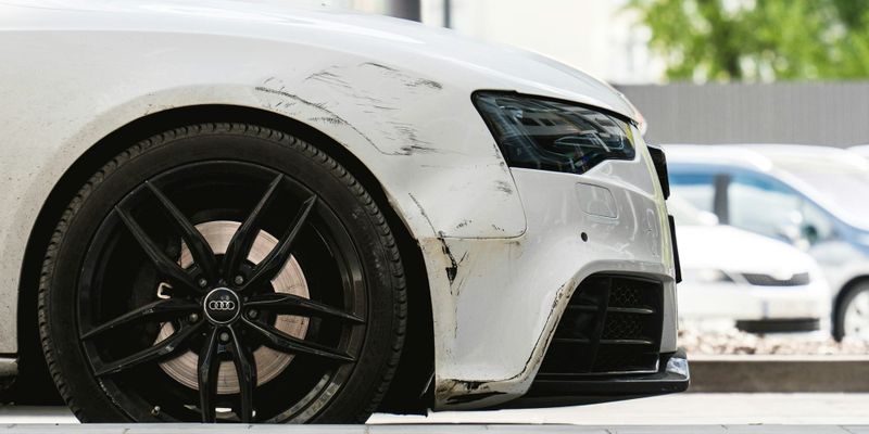 Примерно 9 из 10 авто из США на рынке Кыргызстана ранее продавали с повреждениями изображение публикации