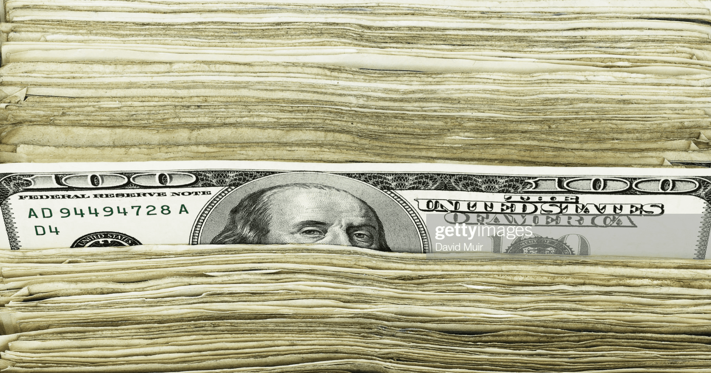 Нацбанк провел первую интервенцию по продаже долларов в 2020 году