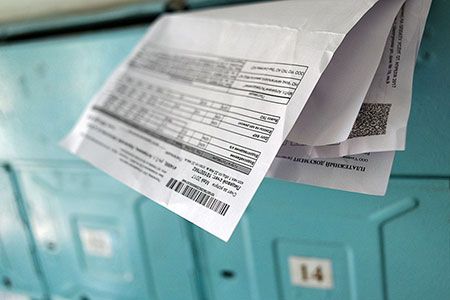 «Нацэнергохолдинг» попросил граждан вовремя оплачивать счета за коммунальные услуги